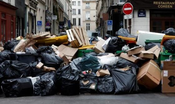 Fransa’da Çöp Toplayıcıları 13 Nisan’da Greve Gidecek