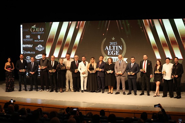 Türkiye’nin en prestijli ödül törenlerinden 7. Altın Ege Ödülleri sahiplerini buldu!